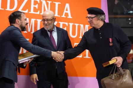 Daniel Muzyczuk, dyrektor MS, Piotr Rybson oraz Cezary Bodzianowski