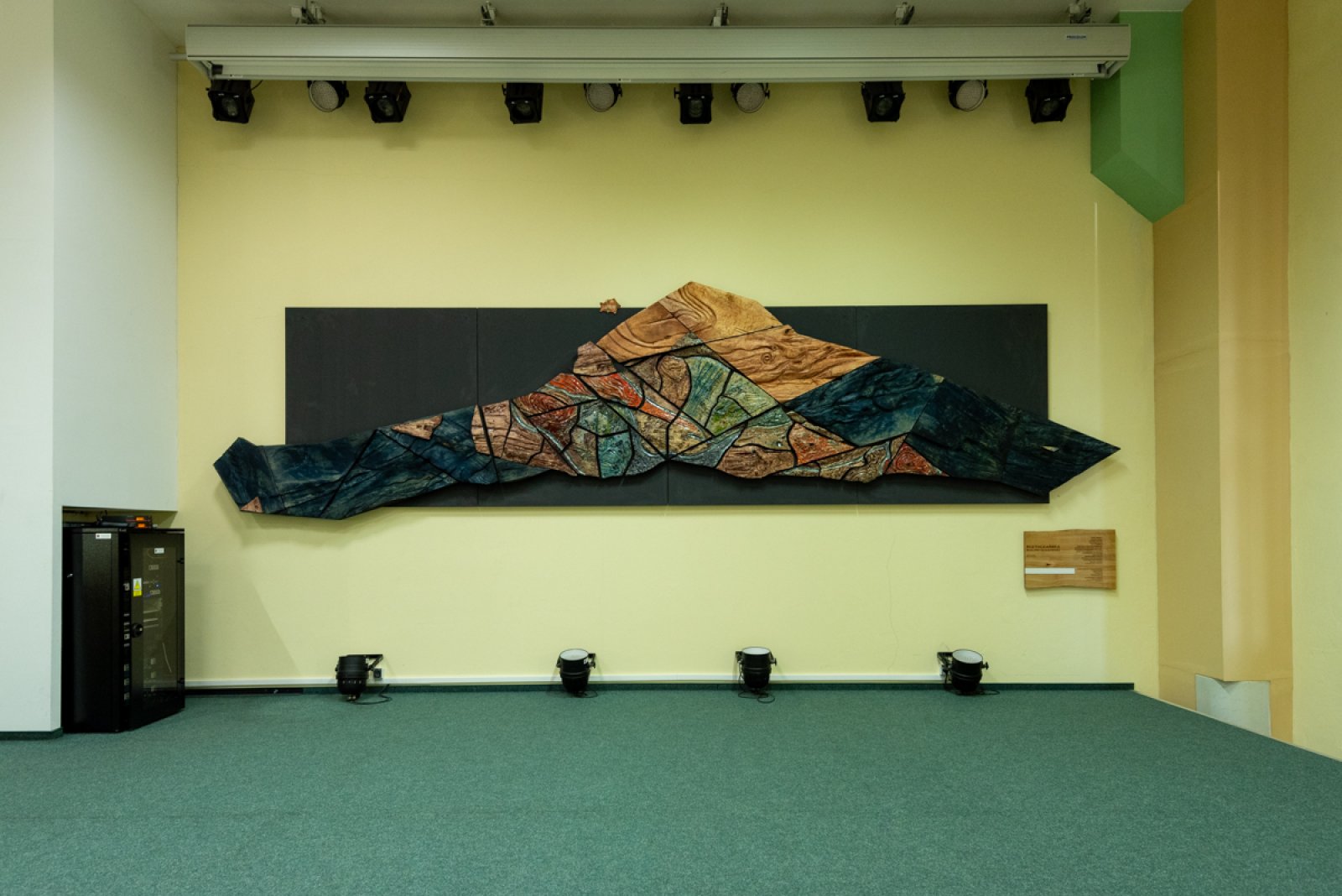 starakfoundation.org