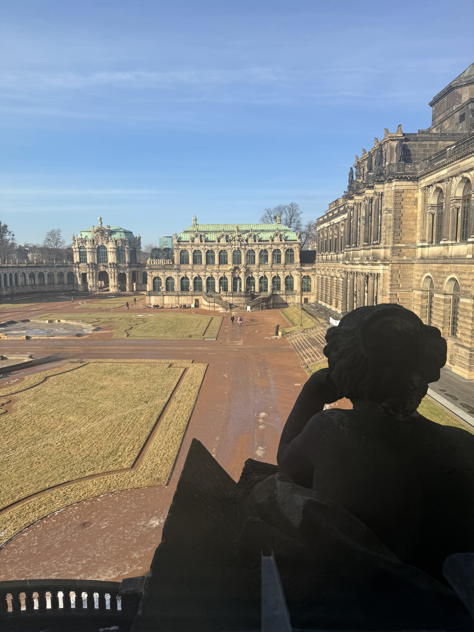 starakfoundation.org